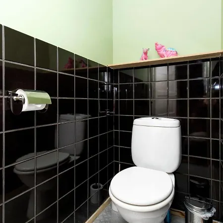 Pleasant In With Terrace Apartamento Leende