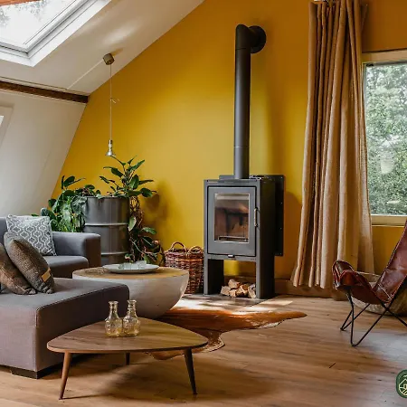 Apartamento Pleasant In With Terrace Leende