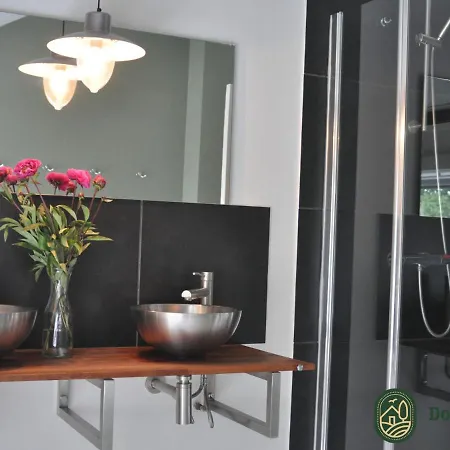 In Leenderbos With Bbq & Garden Leende