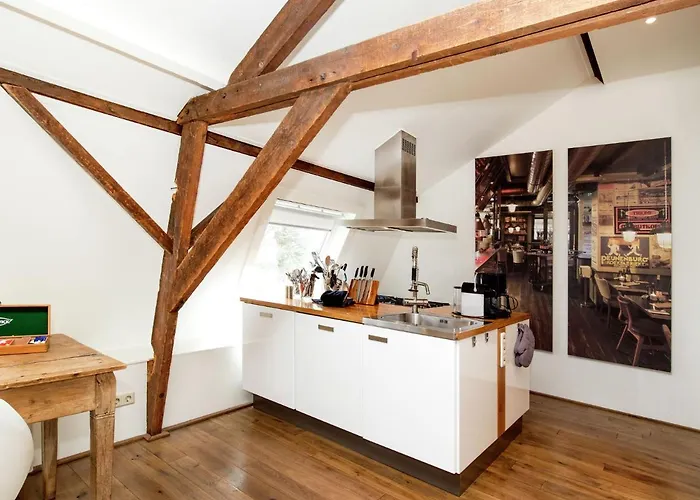 In Leenderbos With Bbq & Garden Appartement *