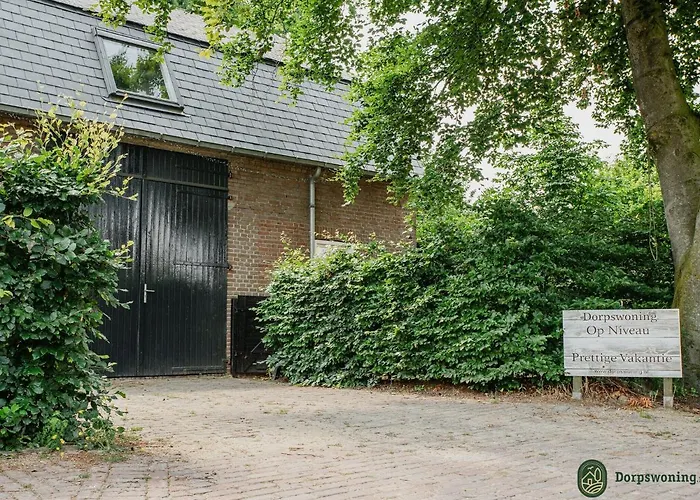 In Leenderbos With Bbq & Garden