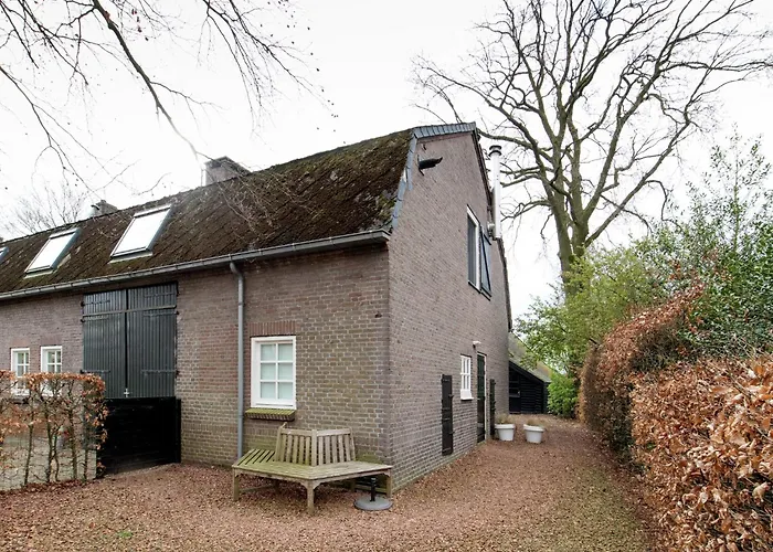 In Leenderbos With Bbq & Garden