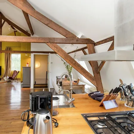 In Leenderbos With Bbq & Garden *